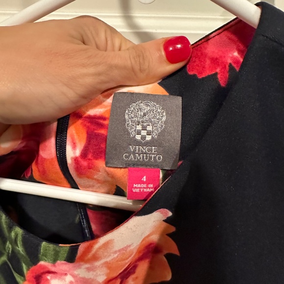 Vincent Camuto Bodycon dress - Picture 3 of 3